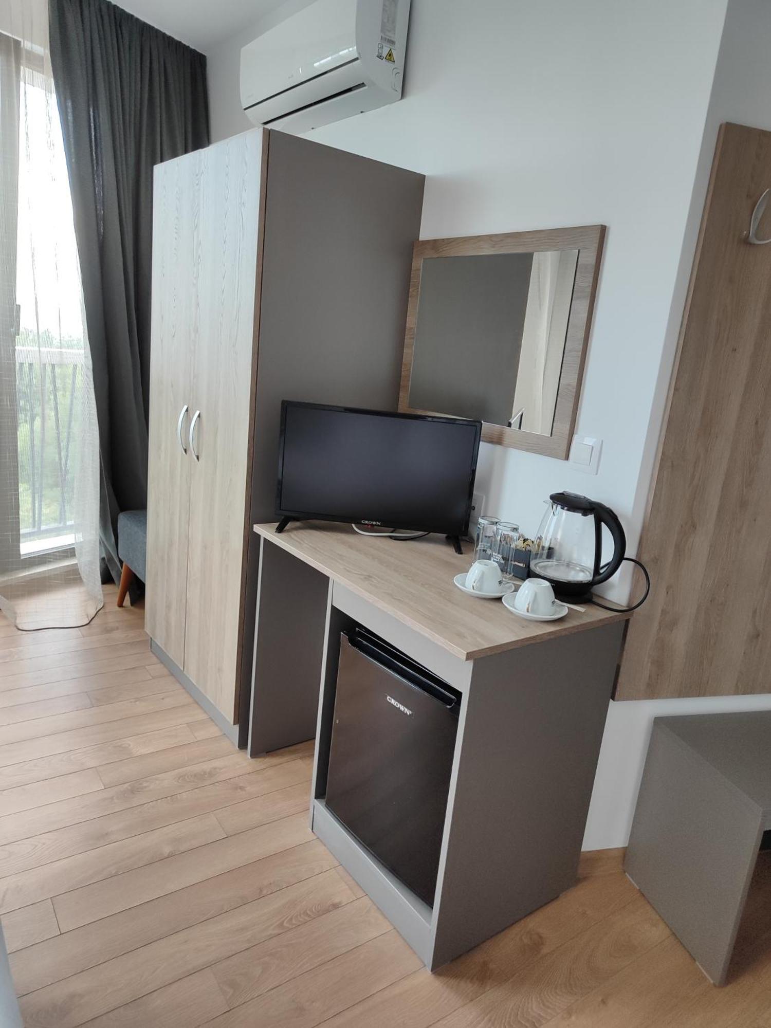 Marina Sarafovo Otel Burgaz Dış mekan fotoğraf